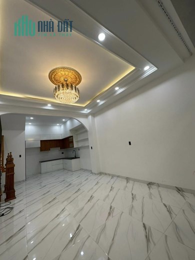 ( Nhà đẹp đây ) Bán gấp căn nhà đẹp vừa hoàn thiện ngay trung tâm Thành Phố Đà Lạt