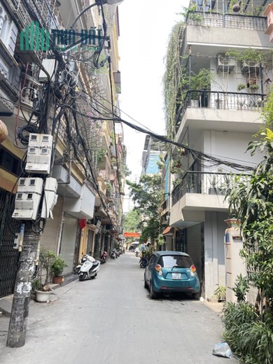 Bán nhà Phố Lê Lợi Hà Đông, lô góc 52m2,5T, M 5m ô tô vào nhà chỉ 7 tỉ