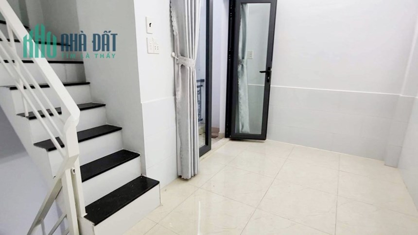 Nhà chính Chủ 2.25 tỷ / Kinh Dương Vương An Lạc  ngay Bến xe miền Tây