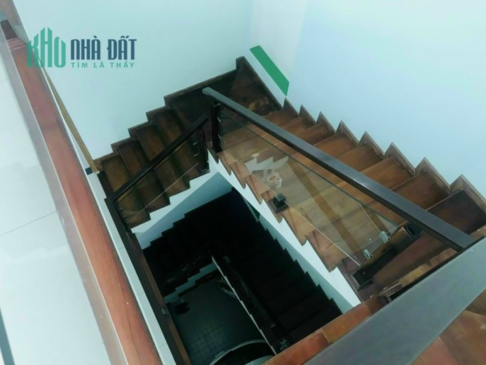 Nhà KDC Nam Long, đường Liên Phường P. Phước Long B, Tp. Thủ Đức, DT 140m2(7×20), H.Đông Bắc, Nhà 3