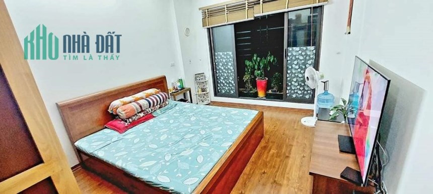 Bán nhà Ngõ 264 Ngọc Thuỵ 38m x 4T, oto tải đỗ cửa giá 4 tỷ 2