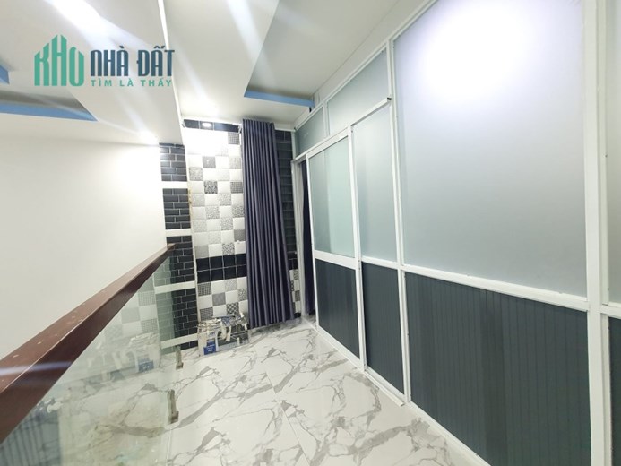 Cần bán Nhà riêng ở Tăng Nhơn Phú A - quận 9, dt 113m2, 2 tầng, 3PN, 3WC- Hoàn công đầy đủ - giá