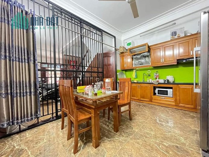 Ngộp Bank, Bán nhà Nơ Trang Long, Quận Bình Thạnh, 97m2 (4.8m x 20m), Hẻm Ô tô