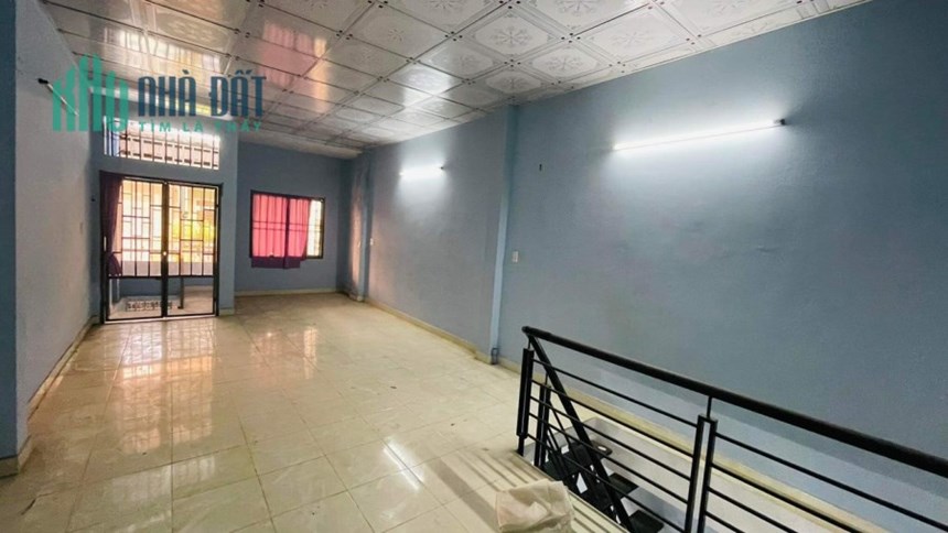 Bán nhà HXH Thái Thị Nhạn, VIP Bàu Cát, p10, Tân Bình, 4.3m x 14m, Nở hậu, Giá rẻ.
