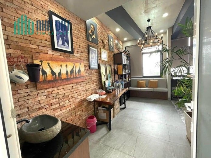 Bán nhà 5 tầng, nội thất siêu đẹp, 76m2, Quận 7, nhỉnh 10 tỷ