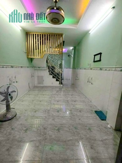 Nhà đẹp 3 tầng Nguyễn Thị Tần Phường 2 Quận 8 - giá 3tỷ4