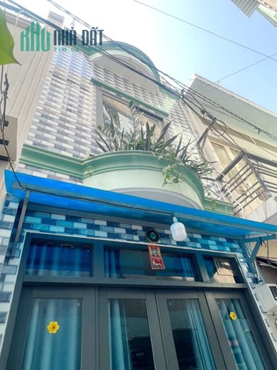 Nhà đẹp 3 tầng Nguyễn Thị Tần Phường 2 Quận 8 - giá 3tỷ4