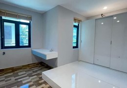 NHÀ CẨM THẠCH CÁCH ĐƯỜNG QUỐC LỘ 50M