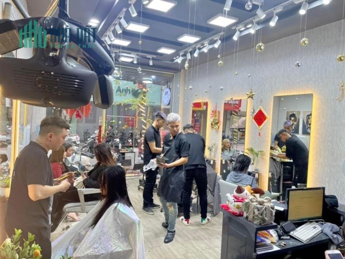 CHÍNH CHỦ SANG NHƯỢNG SALON TÓC TRÊN PHỐ PHẠM HỒNG THÁI – BA ĐÌNH – HÀ NỘI
