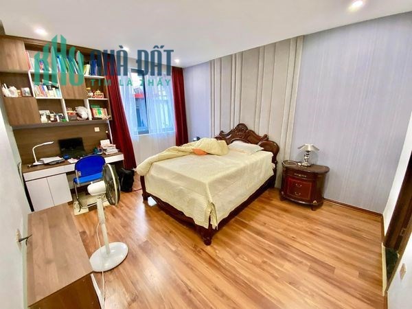 Cần nhà phố thạch bàn,30m2, 5T,giá chỉ 3.45 tỷ