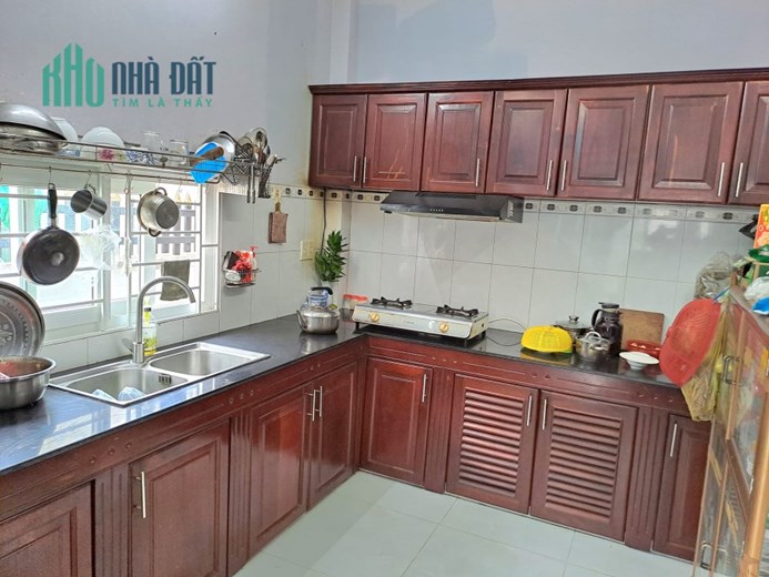 Bán nhà Hẻm xe hơi Đường Nguyễn Xí, Q. Bình Thạnh, 77m2 (7m x 12m), Giá Quá Rẻ