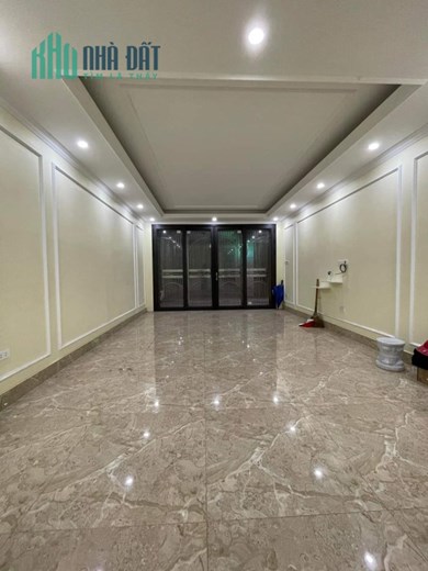 Bán nhà NGUYỄN NGỌC NẠI ,82 m² , 8  tầng tháng máy , mặt tiền 5.5m ,Gara ÔTÔ ,Kinh Doanh, giá chào