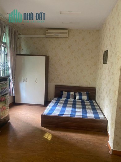 Cho thuê căn hộ ở Phan Kế Bính, Cống Vị, Ba Đình, Hà Nội.