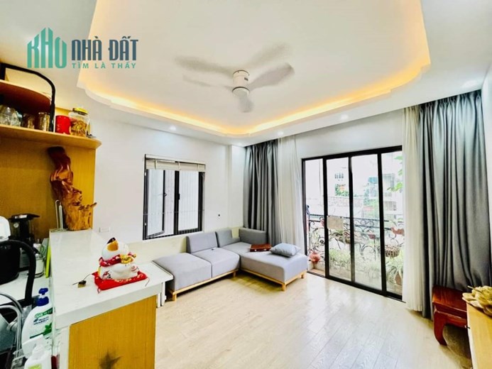 CÓ 102! NHÀ 136 CẦU DIỄN,100M RA PHỐ,Ô TÔ ĐỖ CỬA