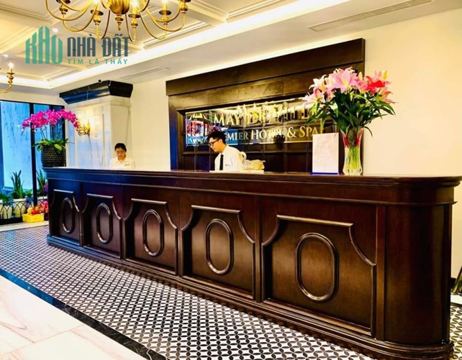 HOTEL LƯƠNG NGỌC QUYẾN-PHỐ CỔ DT 328M2 9 NỔI 2 HẦM - 2 THANG MÁY-BỂ BƠI-DÒNG TIỀN 15TỶ/NĂM, CHỈ