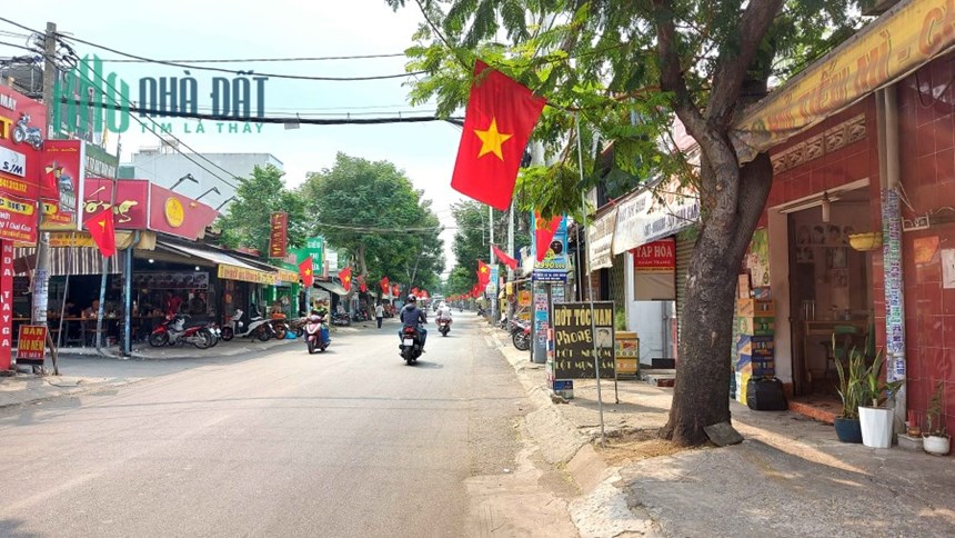 BÁN NHÀ QUỐC LỘ 1K, LINH XUÂN THỦ ĐỨC 125M2_ 5X25M TẶNG NHÀ MỚI Ở CHỈ GẦN 30 TR.M2