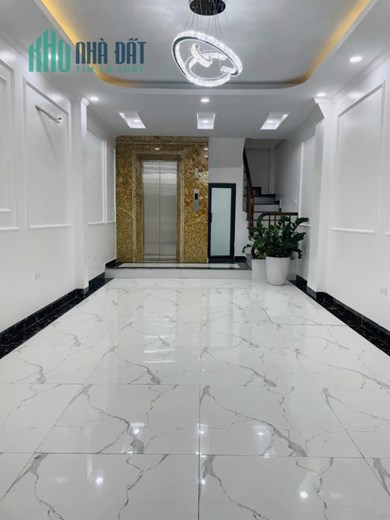 7 tầng thang máy, ô tô đỗ cửa Mai Dịch, Cầu Giấy, 35m2, giá 6.75 tỷ