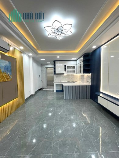 7 tầng thang máy, ô tô đỗ cửa Mai Dịch, Cầu Giấy, 35m2, giá 6.75 tỷ
