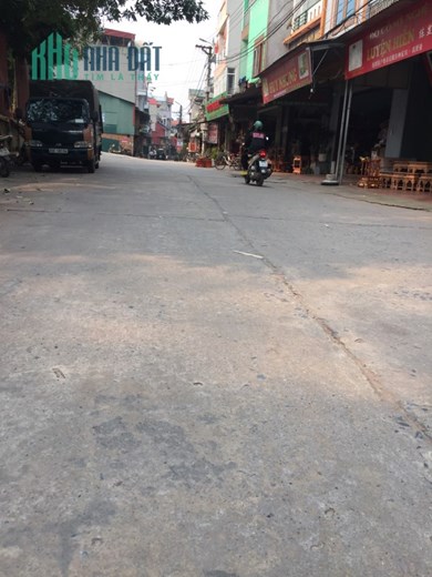 ĐỒNG HƯƠNG  - HƯƠNG MẠC - THÀNH PHỐ TỪ SƠN 

Diện tích 105 m mặt tiền 8 giá chỉ 730 triệu