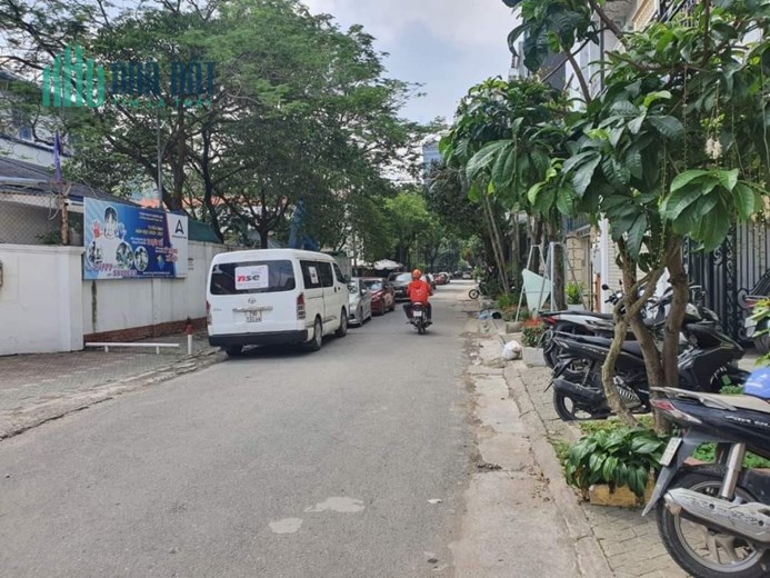 Nhà 115m Mặt Tiền 6m Giá Chưa Đến 30 Tỷ. Nằm Tại Vị Trí Kim Cương Quận Cầu Giấy. Chủ Cần Bán Gấp.