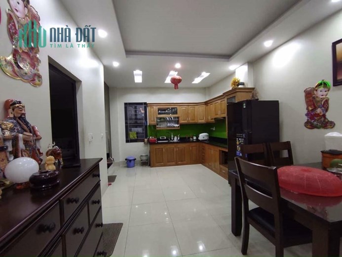 Vỉa hè ô tô tránh, KD đường 18M, Mỗ Lao, Hà Đông, 40m2, Mt 4.6m, giá 7.8 tỷ