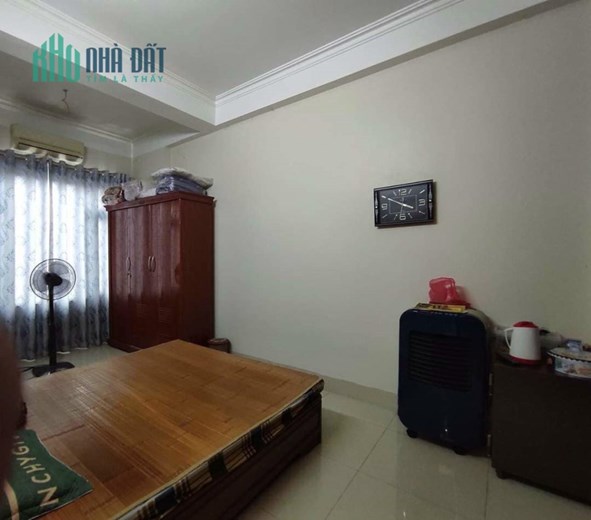 Vỉa hè ô tô tránh, KD đường 18M, Mỗ Lao, Hà Đông, 40m2, Mt 4.6m, giá 7.8 tỷ