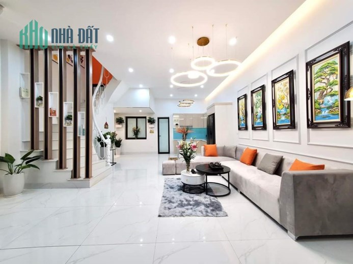 CẮT LỖ ĐẤT nhỏ xinh, ô tô đỗ cồng, 20m ra trụng làng,giá 2.65 tỷ