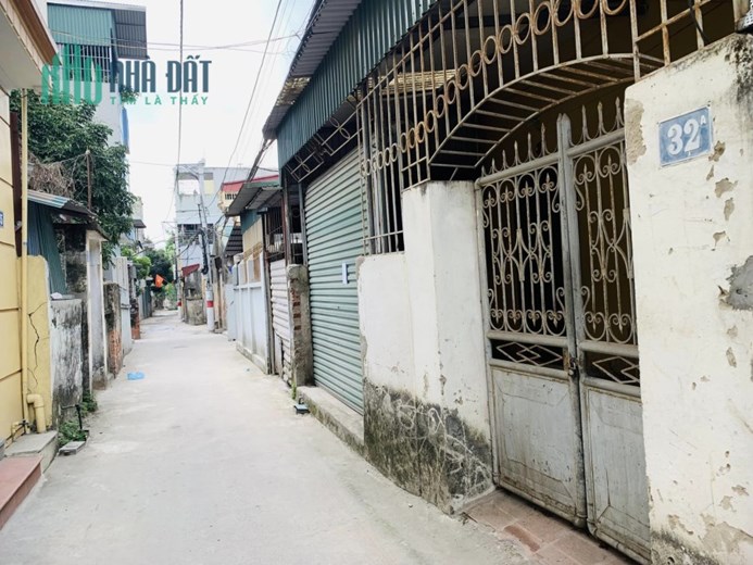 Bán nhà cạnh trường Tiểu học Thúy Lĩnh 36.8m giá 2.26 Tỷ