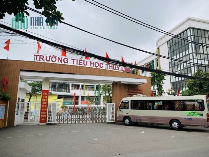 Bán nhà cạnh trường Tiểu học Thúy Lĩnh 36.8m giá 2.26 Tỷ