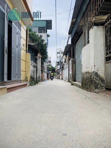 Bán nhà cạnh trường Tiểu học Thúy Lĩnh 36.8m giá 2.26 Tỷ