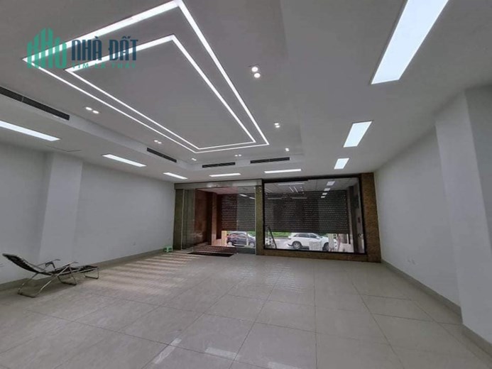 💥 Bán Tòa văn phòng Mặt Phố Lạc Long Quân, Tây Hồ, 260m2 7T MT 9m, Chỉ 75 Tỷ 💥