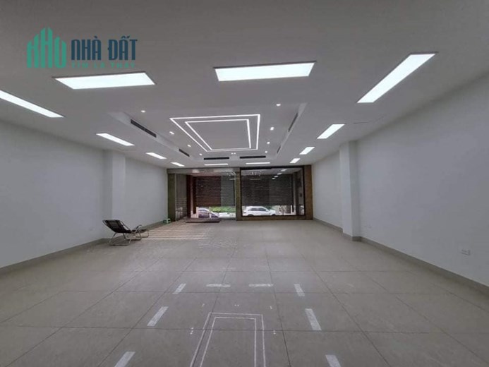 💥 Bán Tòa văn phòng Mặt Phố Lạc Long Quân, Tây Hồ, 260m2 7T MT 9m, Chỉ 75 Tỷ 💥