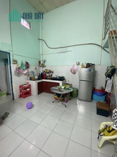 Lê Đình Cẩn, Tân Phú, Hẻm Xe Hơi, Gần 90m2, Giá Siêu Ngộp 3 Tỷ.