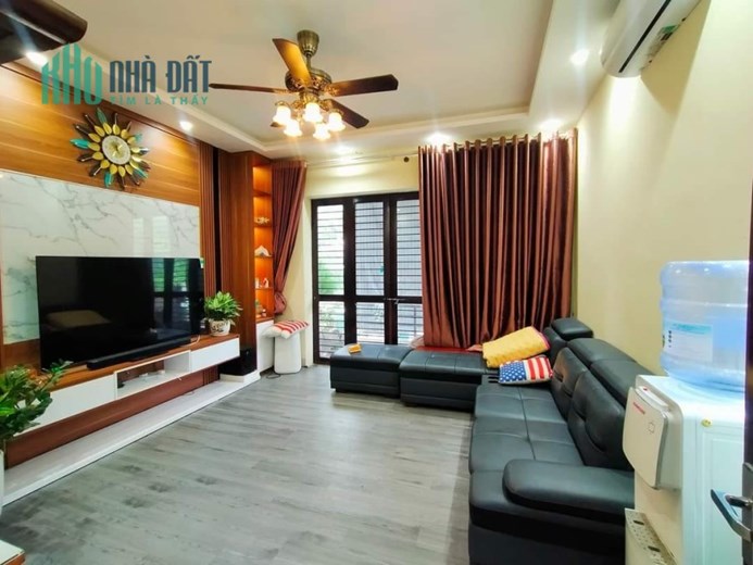 CHO THUÊ NHÀ 5T VĂN QUÁN HÀ ĐÔNG - MẶT PHỐ CHIẾN THẮNG - MẶT TIỀN RỘNG - VỈA HÈ - GIÁ 16TR