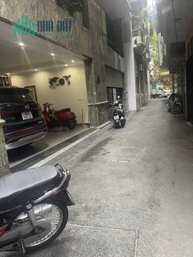 BÁN NHÀ RIÊNG PHỐ ĐÀO TẤN - BA ĐÌNH. Ô TÔ ĐỖ CỬA. DT 80M2. 5 TẦNG. GIÁ 22,5 TỶ