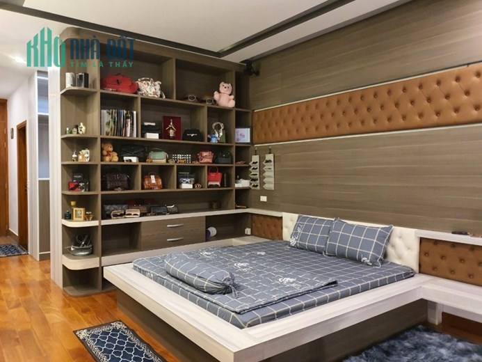 Bán nhà đẹp hẻm 8M 5 lầu  full nội thất cao cấp sát Tân Sơn Nhì Tân Phú 12 tỷ TL