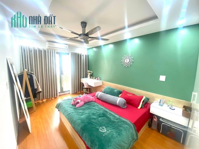 BÁN NHÀ NGÕ HỒ TÙNG MẬU,TẶNG FUL NỘI THẤT,70M RA PHỐ,35M2,5T,MT:3,6M