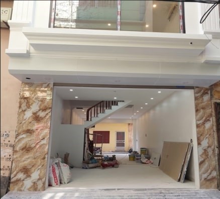 Ngõ 30Trần Quốc Hoàn 40/46m2 Nhà 4tầng mặt tiền 4m 4 GIÁ 10.6 tỷ Cầu Giấy