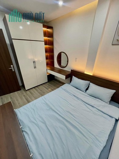 .Nhà Hoàng Diệu, 60m ra MT, 50m2, 2 tầng, 2.x tỷ