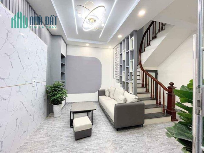 NGUYỄN KHOÁI - NHÀ MỚI Ở NGAY - 30M x 5 TẦNG - GẦN PHỐ - Ô TÔ SÁT NHÀ - TIỆN ÍCH NGẬP TRÀN