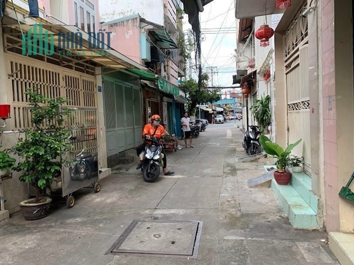 Bán Nhà Ngô Tất Tố Bình Thạnh 435m2 giá 18 Tỷ Kề Sông