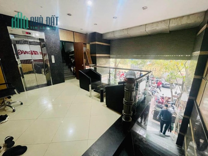 Toà nhà văn phòng Đại Cồ Việt-Hai Bà Trưng, 95m x10 tầng, MT 8.3m,vỉa hè, thông sàn