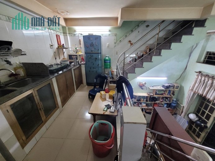 Hẻm xe hơi 6m,3 tầng đúc, Huỳnh Thiện Lộc Tân Phú 2.9ty TL