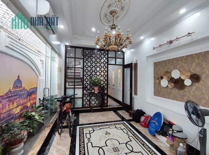 NHÀ ĐẸP KHU TT918 PHÚC ĐỒNG 55M2 5 TẦNG THANG MÁY NGÕ ÔTÔ TRÁNH 9.8 TỶ