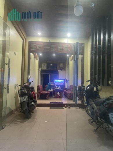 Cho thuê mặt bằng KD, T1, 70m2, 4m, bún phở, ở lại.. ..14 triệu, Xuân Đỉnh.