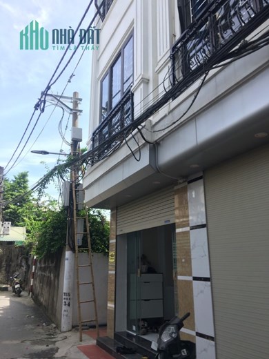 CỰC HIẾM bán khẩn cấp nhà 4 tầng mặt bằng kinh doanh hiệu tại La Phù - Hoài Đức, 40m, 4 tầng