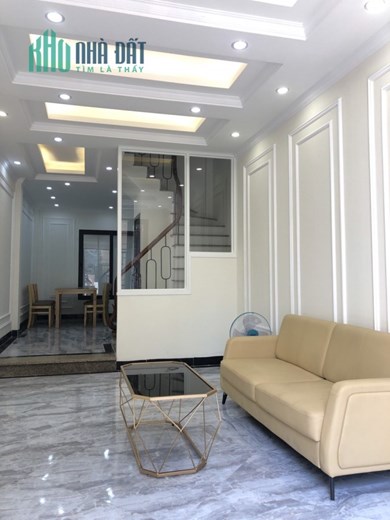 CỰC HIẾM bán khẩn cấp nhà 4 tầng mặt bằng kinh doanh hiệu tại La Phù - Hoài Đức, 40m, 4 tầng