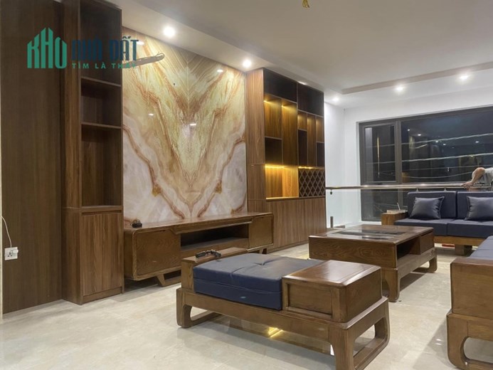 BÁN NHÀ ĐẸP NGÔ GIA TỰ 52M2 6 TẦNG THANG MÁY NGÕ OTO TRÁNH KINH DOANH 9.5 TỶ