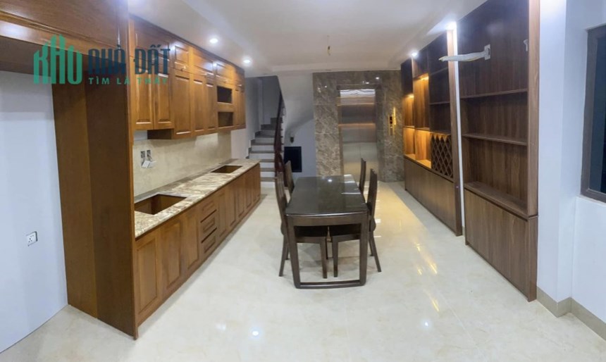 BÁN NHÀ ĐẸP NGÔ GIA TỰ 52M2 6 TẦNG THANG MÁY NGÕ OTO TRÁNH KINH DOANH 9.5 TỶ