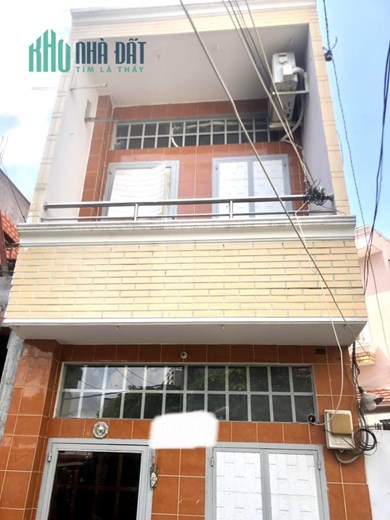 CHỈ 2.X TỶ-GẤP BÁN NHÀ TRẦN VĂN ĐANG-QUẬN 3-2PN-PHÒNG BẾP-PHÒNG KHÁCH-SÂN TRƯỚC NHÀ